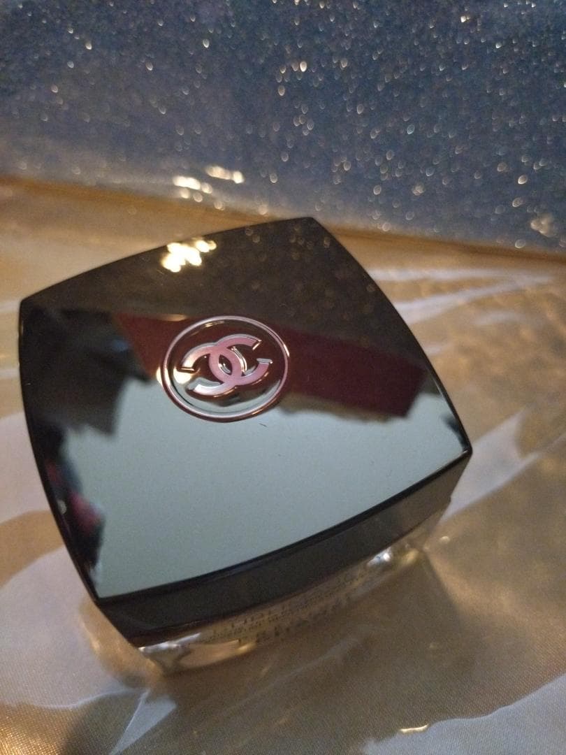 新品　シャネル　サブリマージュ　アイクリーム