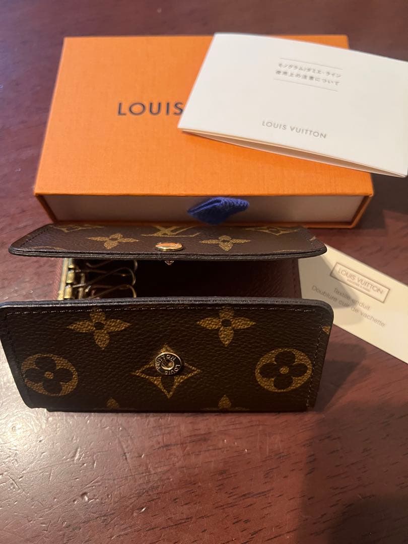 【極美品】ルイ・ヴィトン　ミュルティクレ6 モノグラム　キーケース6連　激安