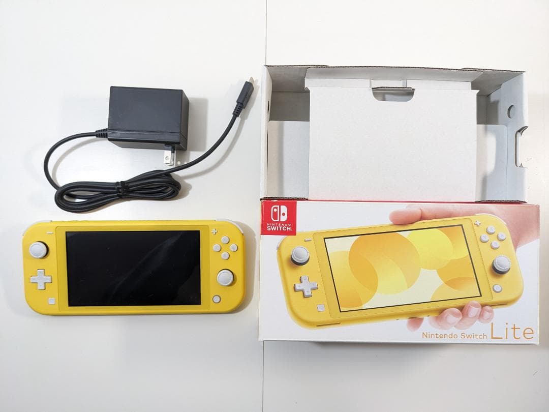 Nintendo Switch Lite イエロー 本体　スイッチライト