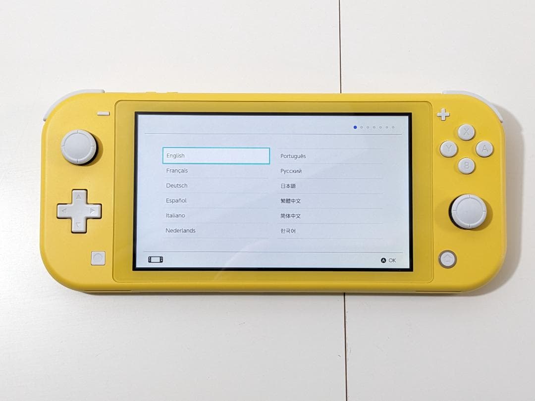 Nintendo Switch Lite イエロー 本体　スイッチライト