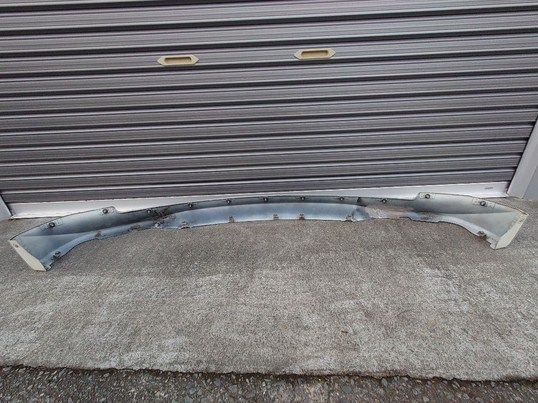 １２ＳＲマーチ　フロントリップスポイラー