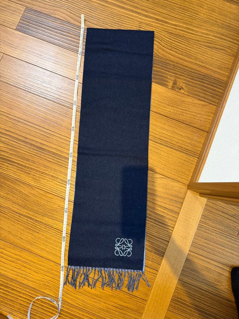 LOEWE ネイビー グレー マフラー