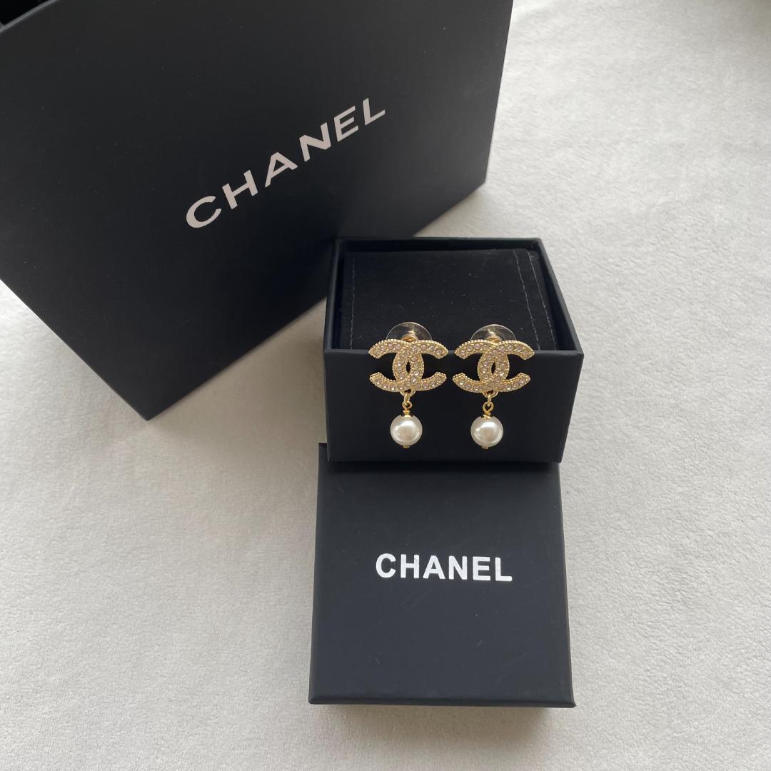 CCロゴ パール ピアス