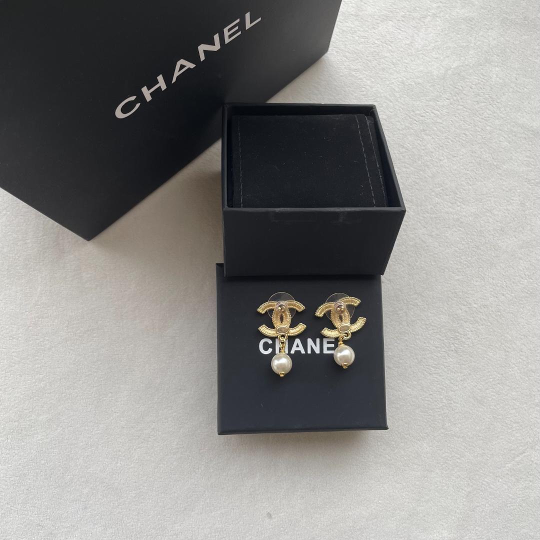 CCロゴ パール ピアス