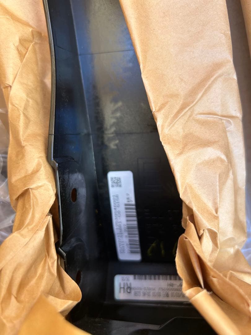 アルファード　30 ヴェルファイア モデリスタ 外装パーツ　右 202塗装済み