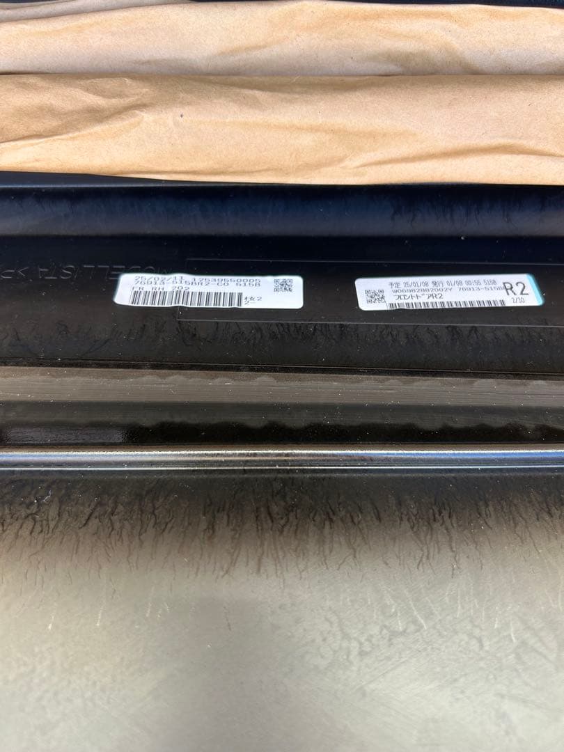 アルファード　30 ヴェルファイア モデリスタ 外装パーツ　右 202塗装済み