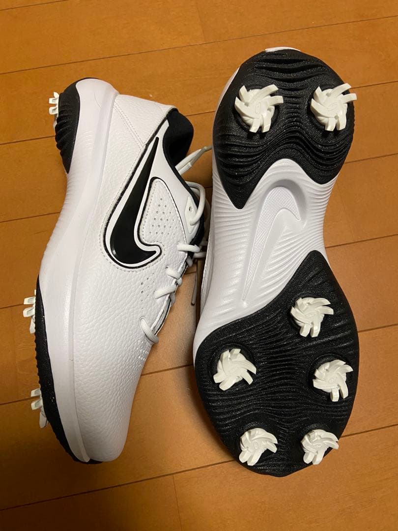 だいです。ナイキ　ゴルフシューズ　ビクトリープロ3