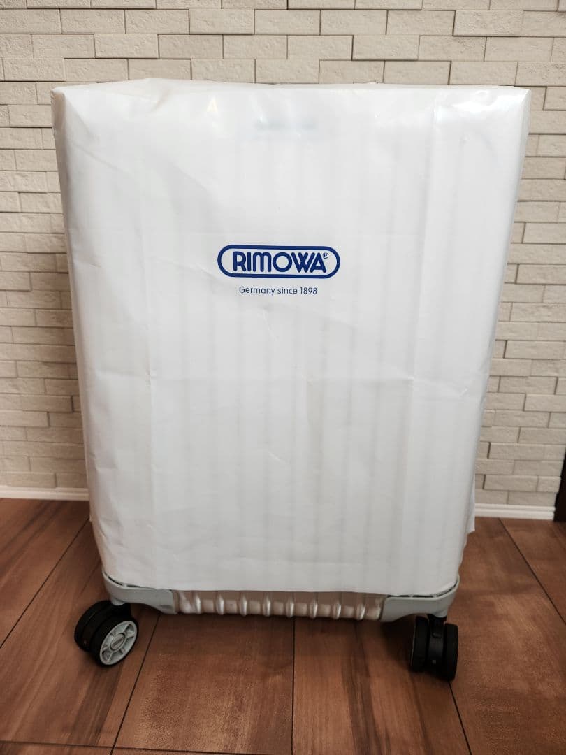 RIMOWA リモワ トパーズ 32L 機内持ち込み可（923.52.00.4）