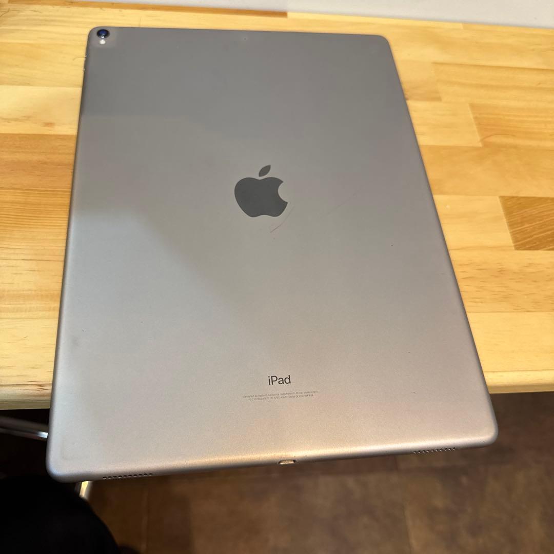 iPad本体 ブラック　第2世代　12、7インチ