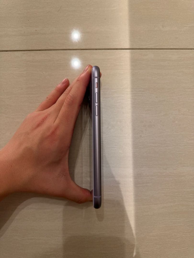 iPhone11 本体　A2221