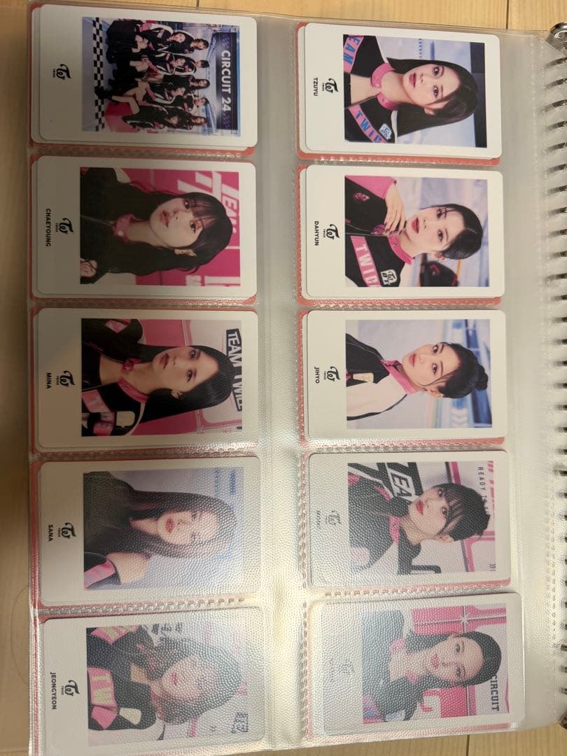 TWICE アルバムまとめ売り　トレカ・フォトカードセット付き