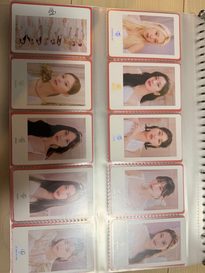 TWICE アルバムまとめ売り　トレカ・フォトカードセット付き