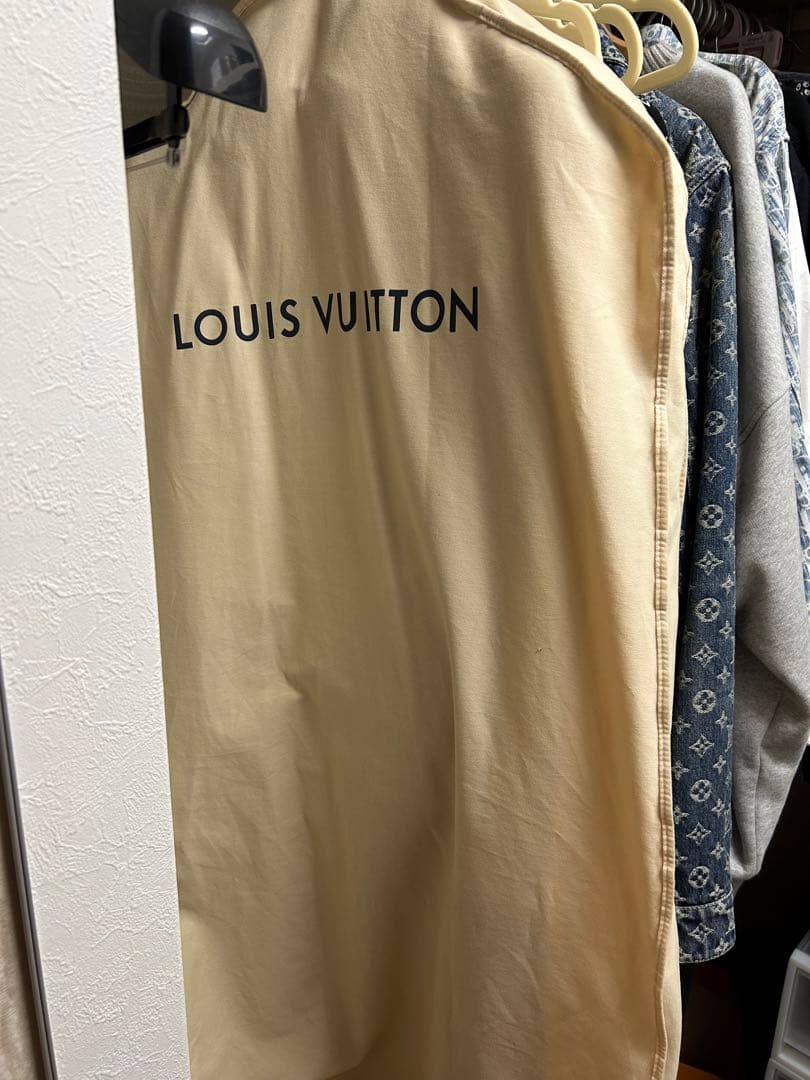 最終日　ルイヴィトン Louis Vuitton ベースボールジャケット