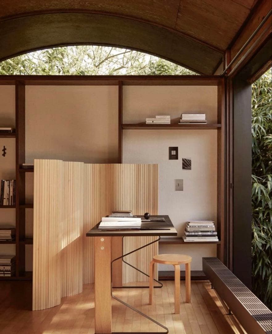 木製 波形パーテーション　縦（高さ）約180cm x 横幅200cm 送料込み