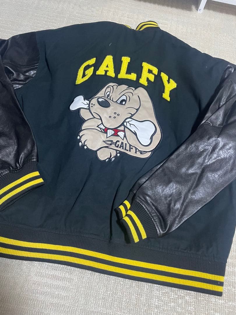 ガルフィー アウター スタジャン Mサイズ