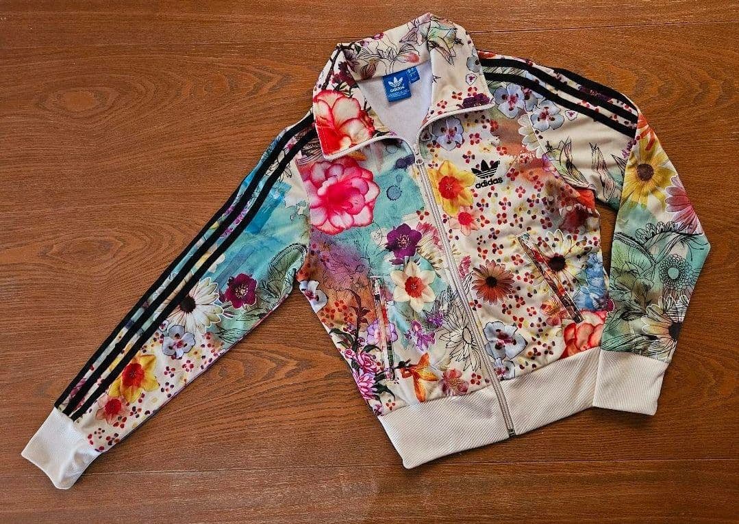 c希少 adidas アディダス BOTANICAL 花柄ファーム コラボ