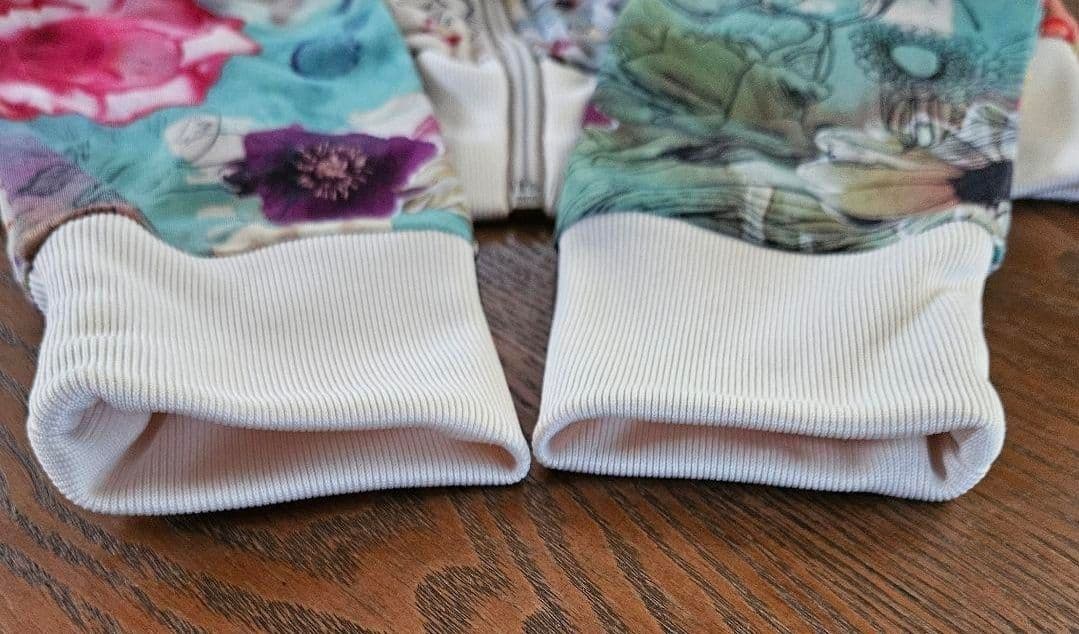 c希少 adidas アディダス BOTANICAL 花柄ファーム コラボ