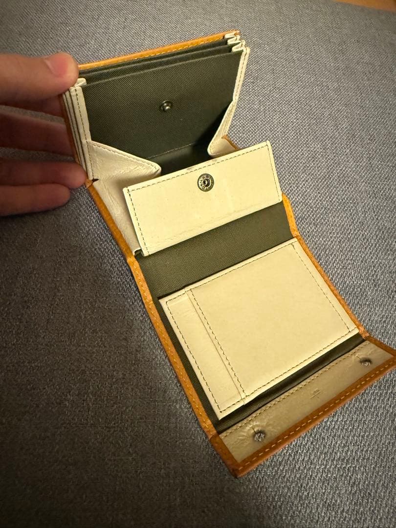 エムピウミッレフォッリエP25 ナポリ