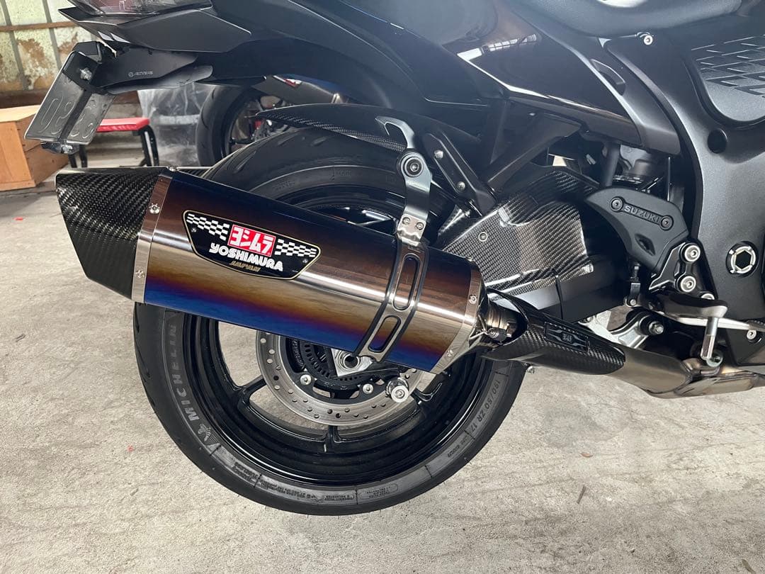 Hayabusa YOSHIMURA マフラー 本体