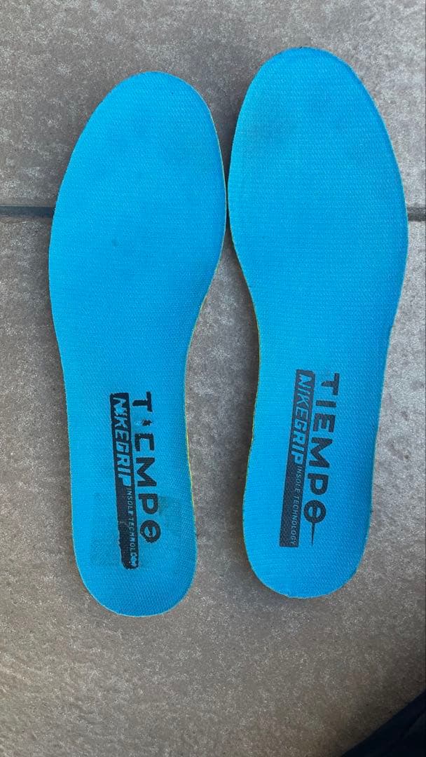 Nike サッカーシューズ ブラック/ブルー　ティエンポ8FG