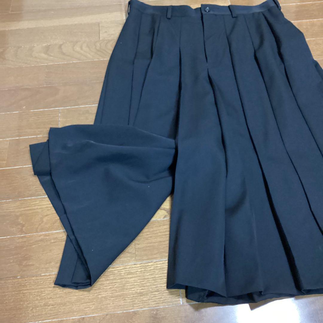 【 COMME des GARCONS】黒プリーツパンツ