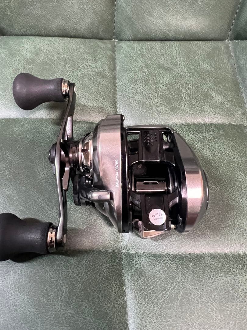 SHIMANO 炎月プレミアム150HG ベイトリール