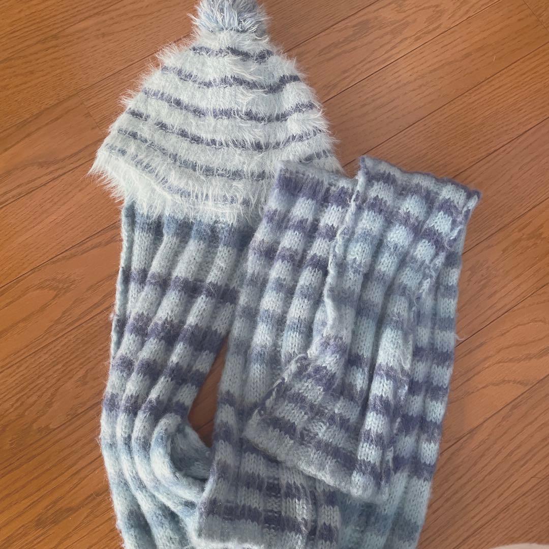 ヘルブラウ　あのちゃん　帽子　ニット　マフラー