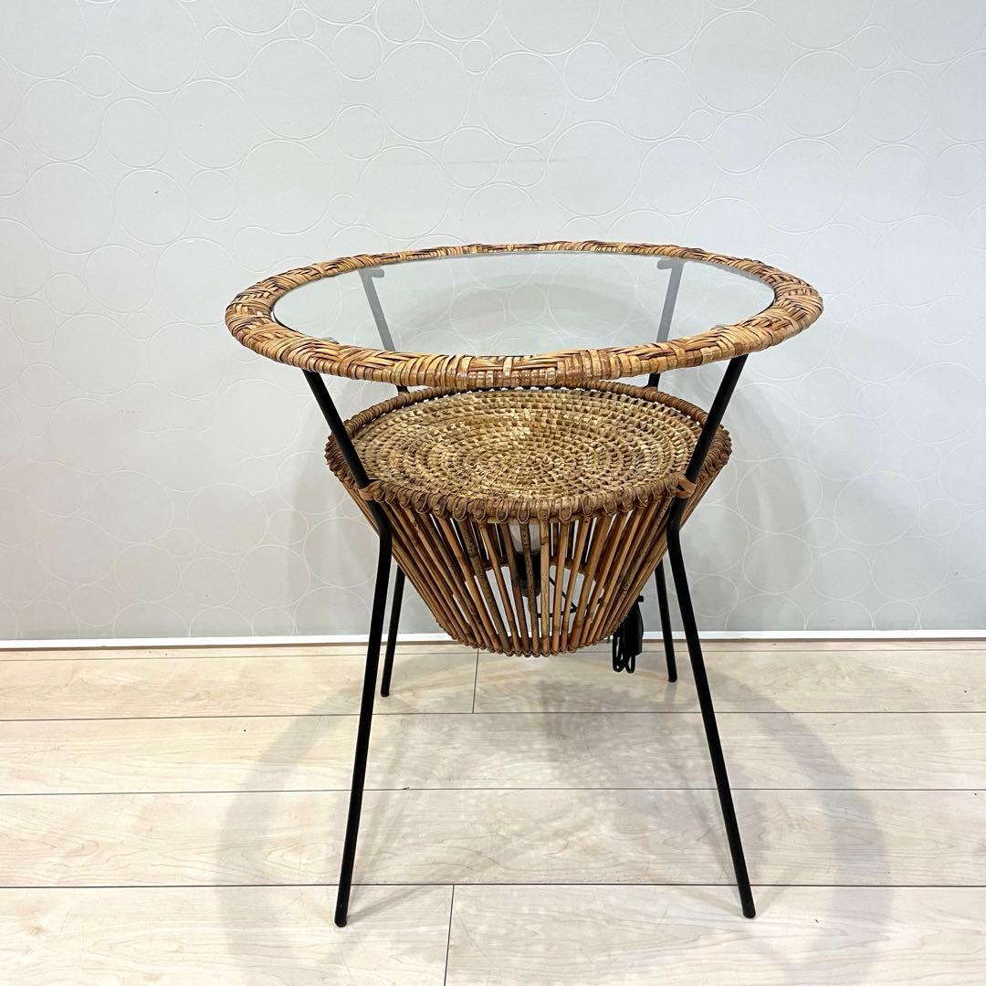 【美品】ラタン ガラス天板 サイドテーブル 照明付き 間接照明 籐家具 アジアン