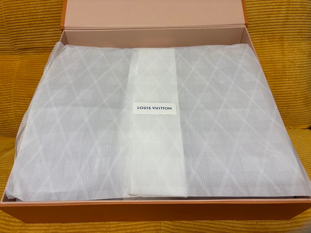 LOUIS VUITTON ルイヴィトン マフラー エシャルプ・ロゴマニア