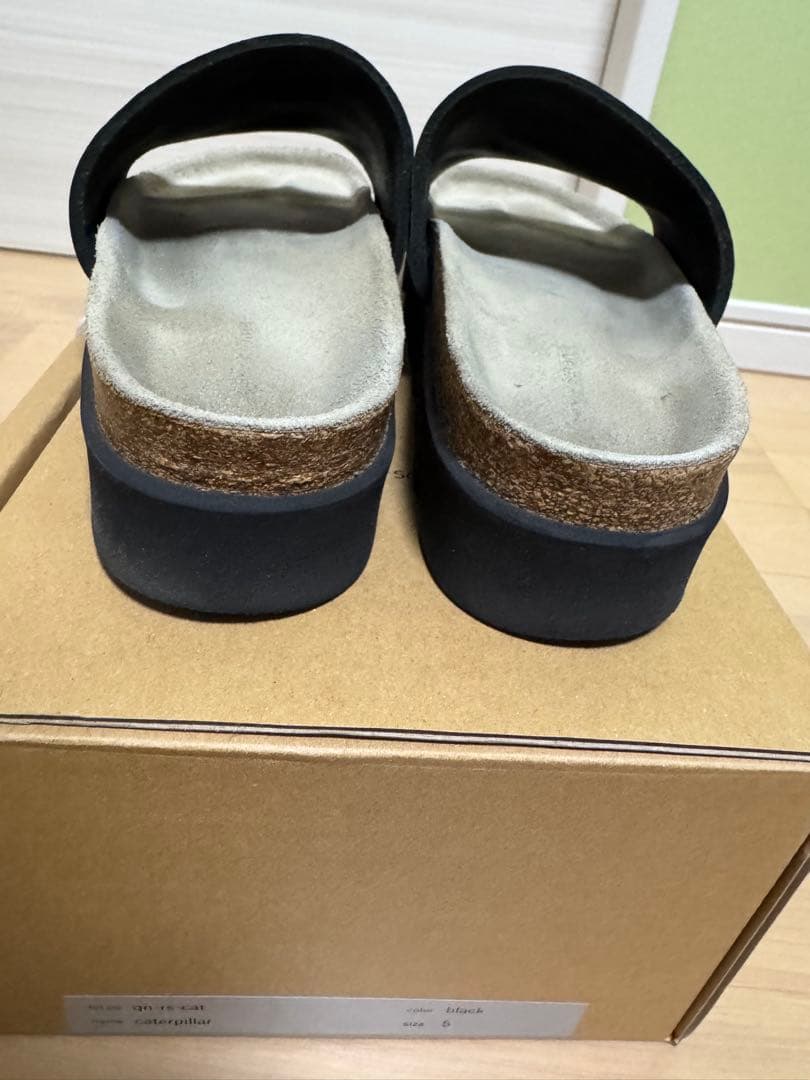 靴 Hender Scheme caterpillar