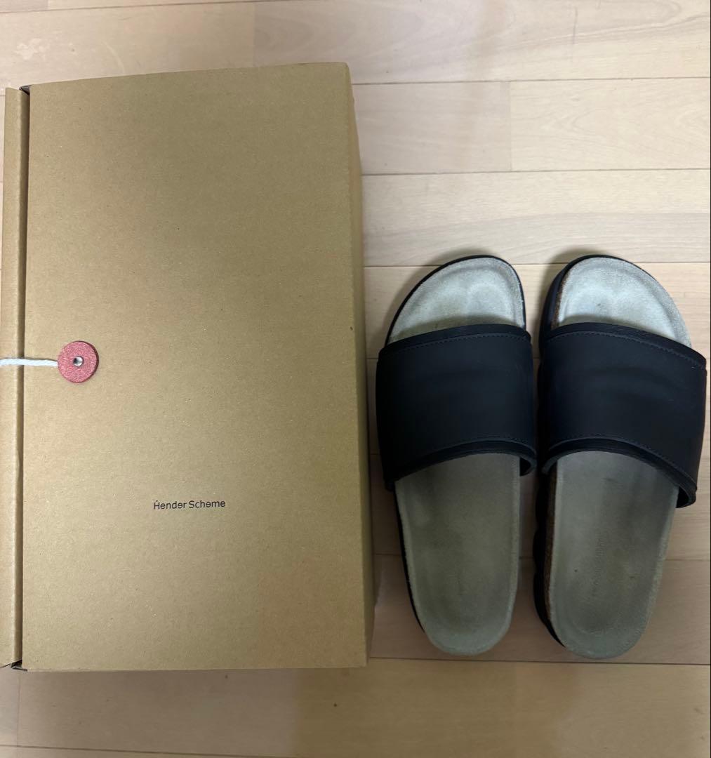 靴 Hender Scheme caterpillar
