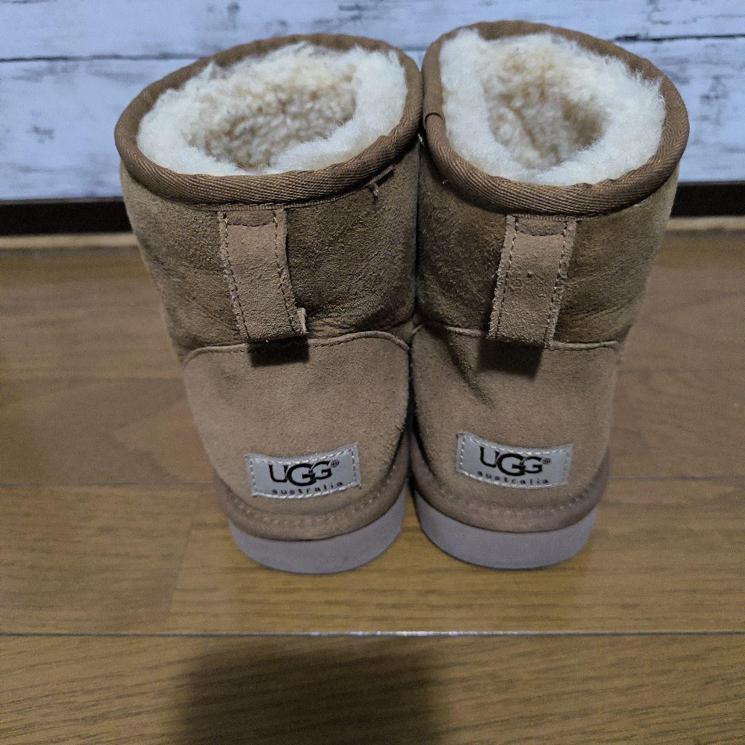 ズ*@様 美品　アグ　クラシックミニボンバー　ムートンブーツ