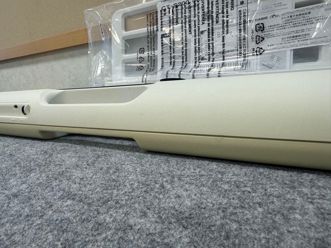 Casio Casiotone CT-S200 ホワイト