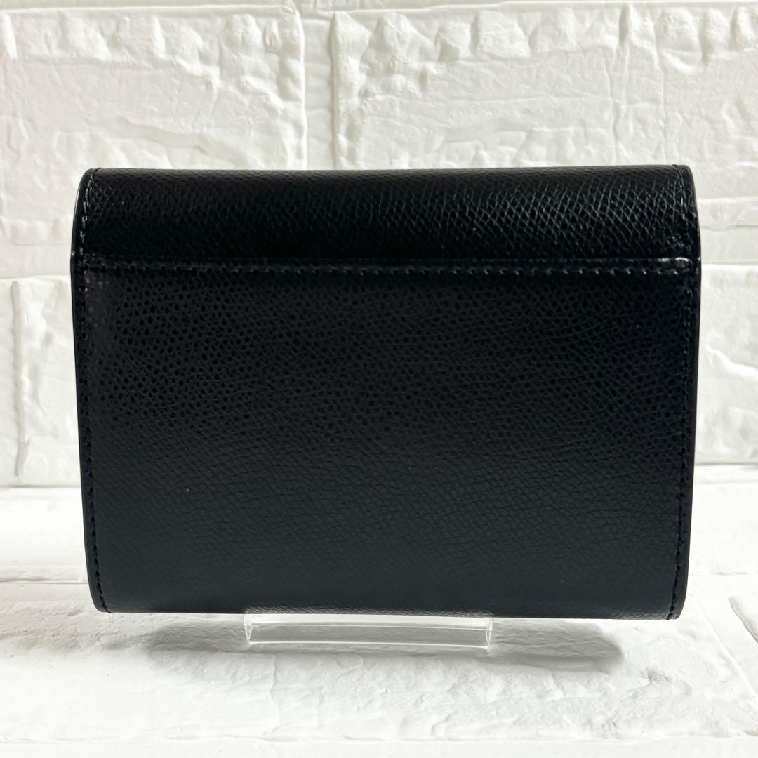 【極美品】フルラ　カメリア　コンパクト財布　M　二つ折り　ブラック