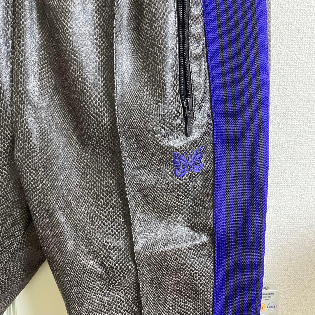 needles トラックパンツ　パイソン柄