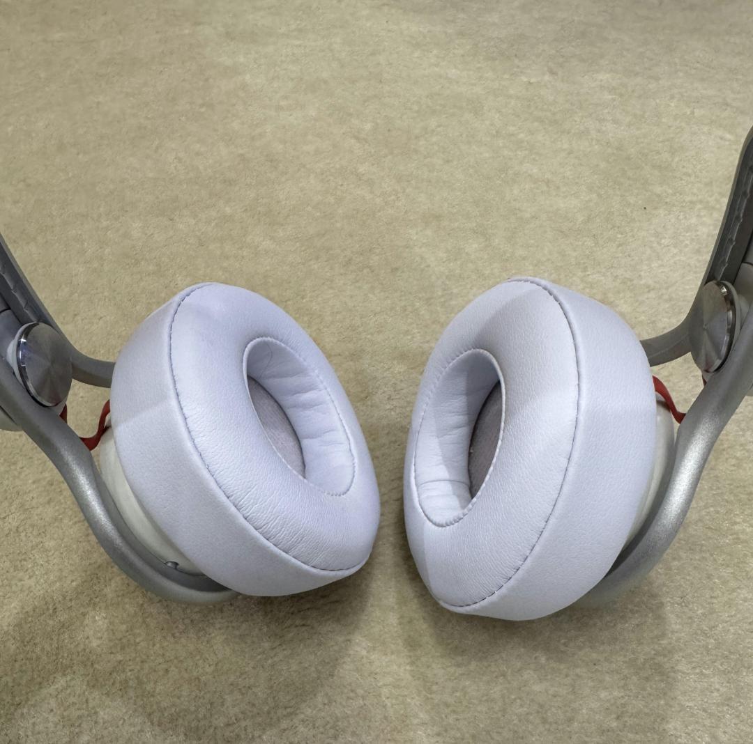 beats mixr white　イヤーパッド新品