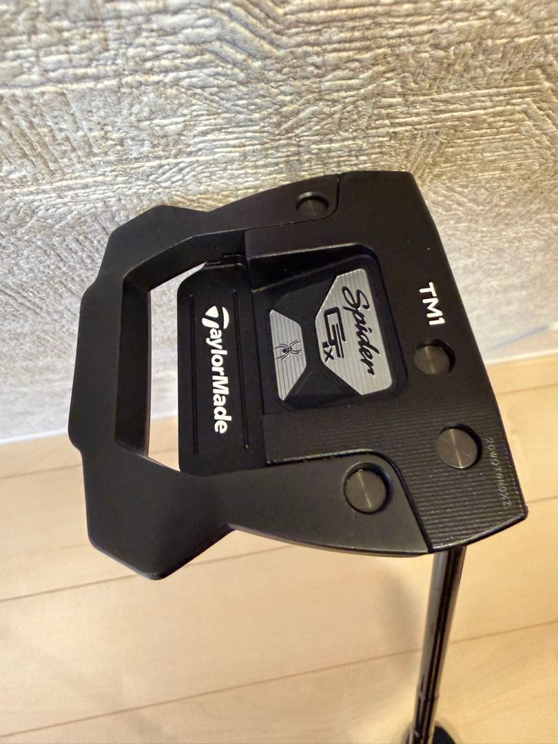 テーラーメイド　スパイダーGTX TM1 34インチ