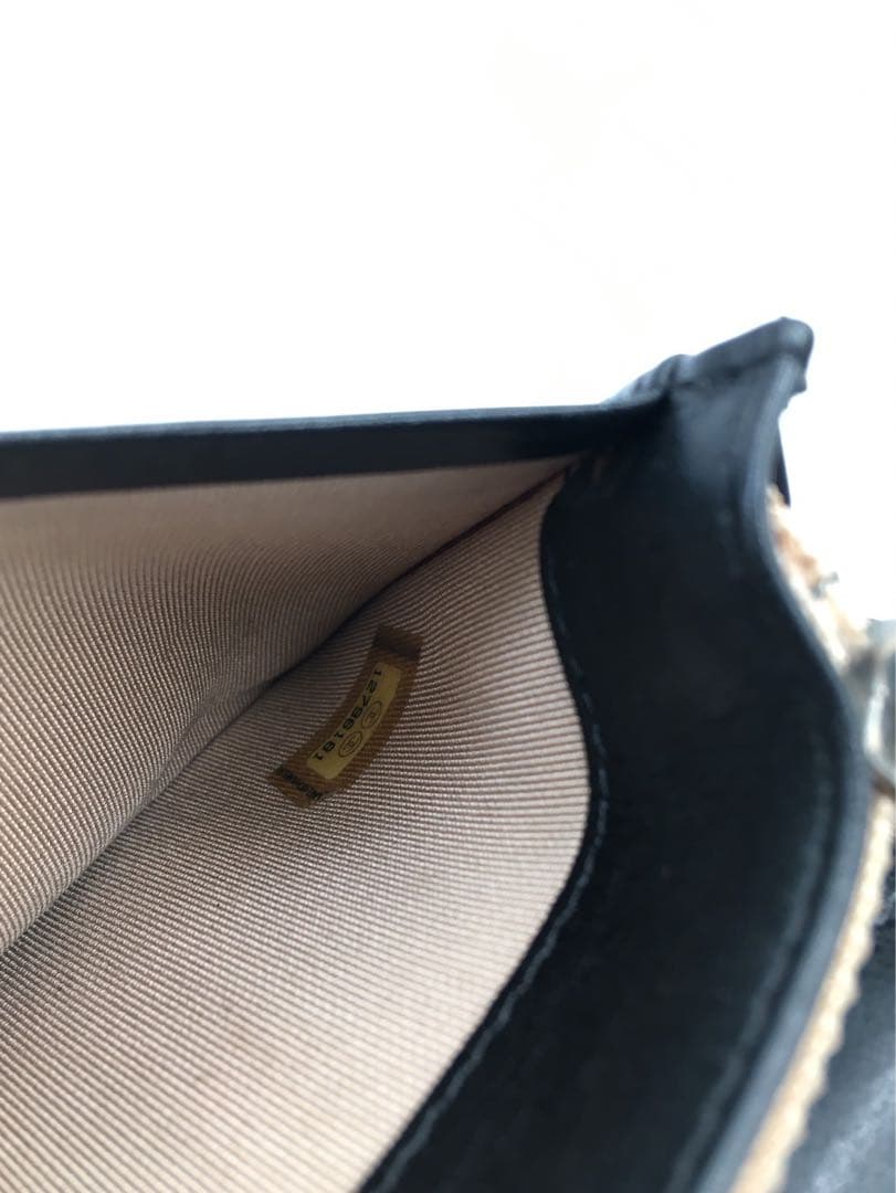 シャネル　長財布