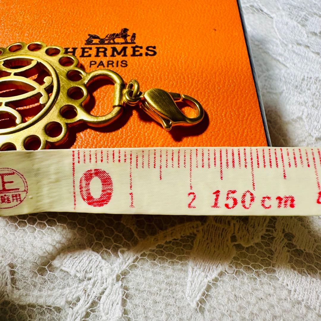 エルメス　ハバ　ペンダントトップBoucle Fantaisie アクセサリー