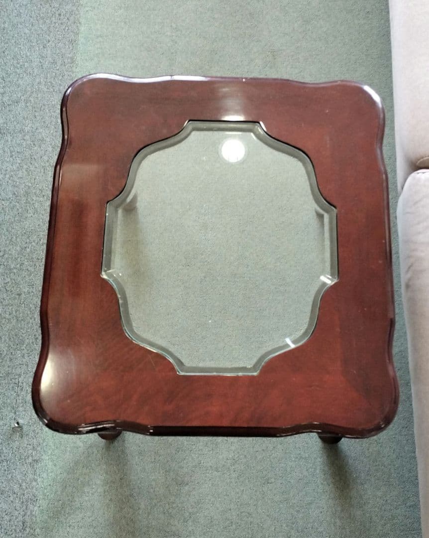 y　英国風ローテーブル　猫脚　ガラステーブル