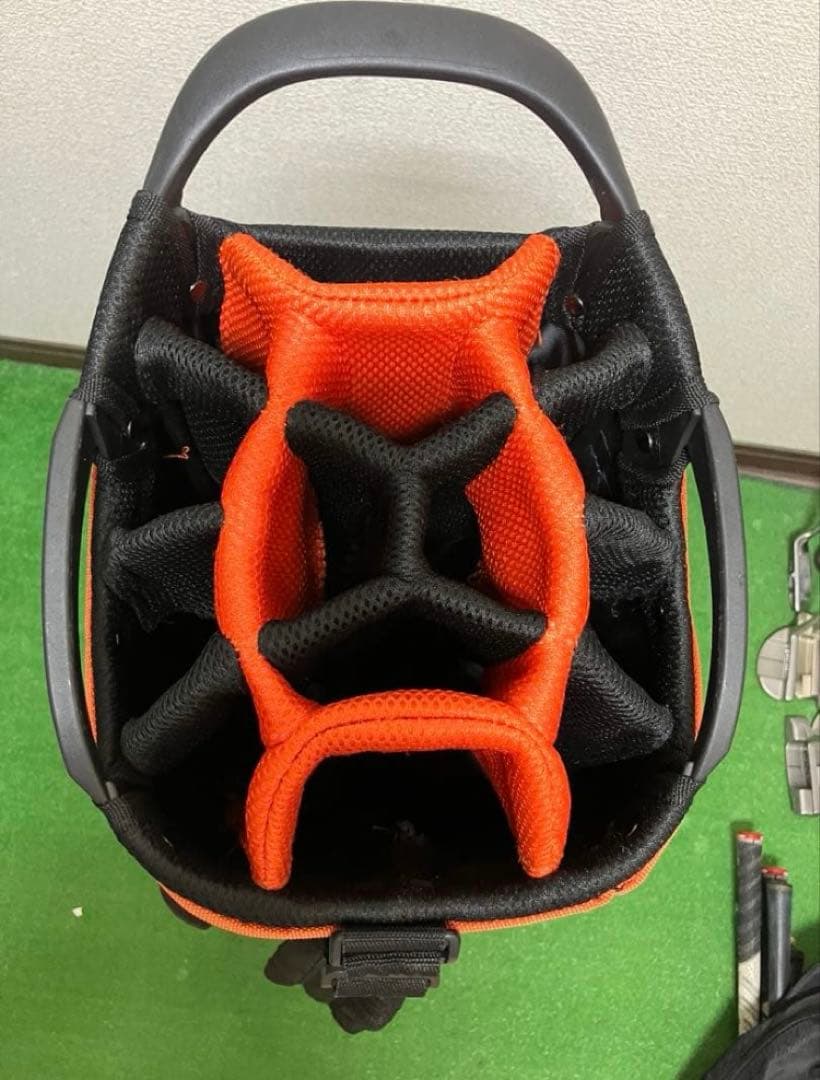 PYKES PEAK 軽量キャディバッグ