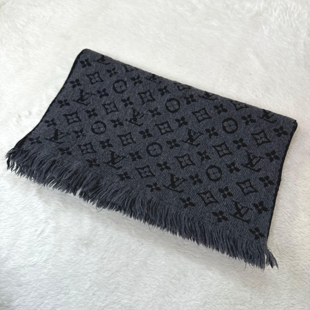 LOUIS VUITTON ルイヴィトン モノグラム クラシック マフラー