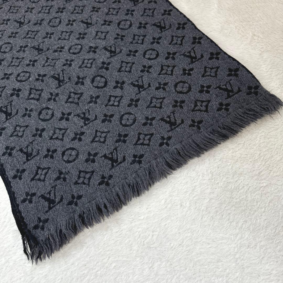 LOUIS VUITTON ルイヴィトン モノグラム クラシック マフラー