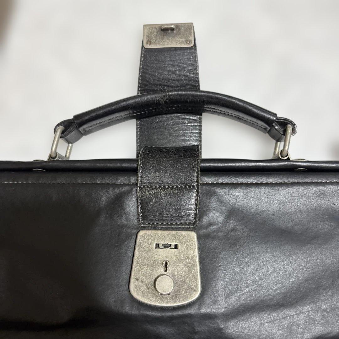 Jean Paul GAULTIER ブラックショルダーバッグ