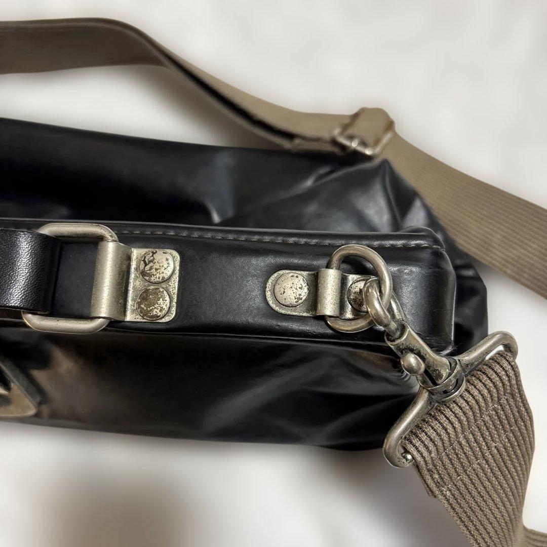 Jean Paul GAULTIER ブラックショルダーバッグ