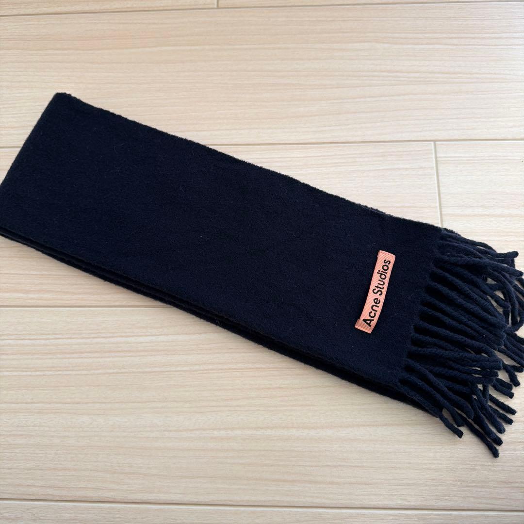 Acne studios マフラー ウール100% ネイビー