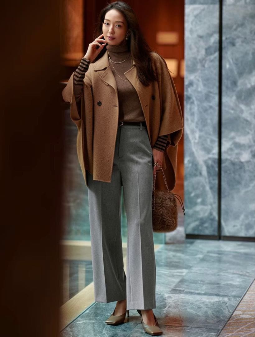 23区 見上愛さん着用 ウールライトリバー ポンチョシルエット コート