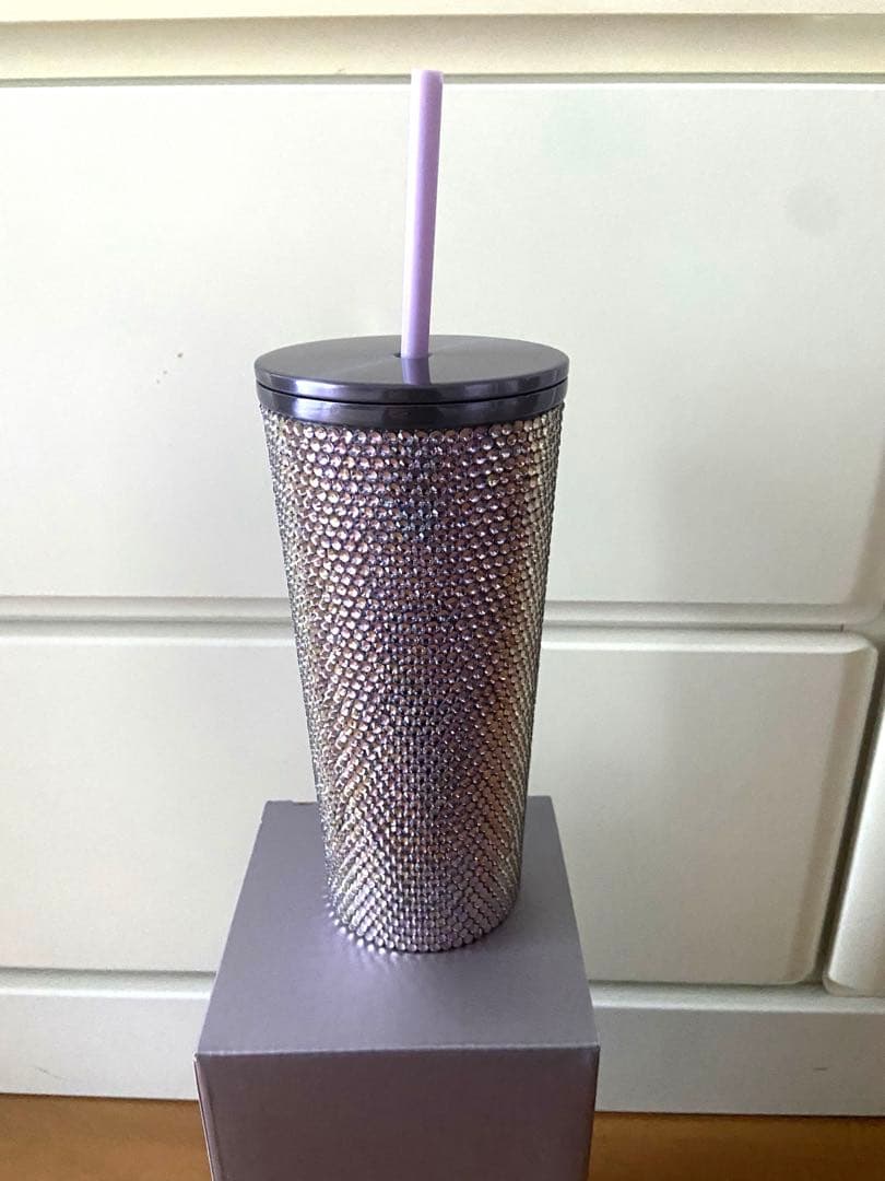 スタバ　スターバックスホリデー2022 ステンレスコールドカップラインストーン