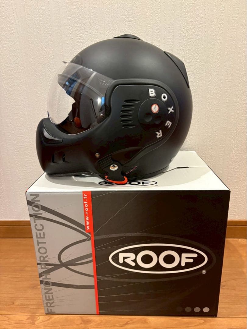 ROOF BOXER V8ヘルメット マットブラック
