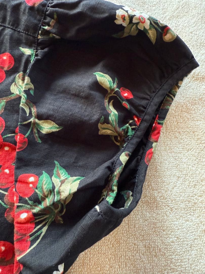 【美品】ピンクハウス　黒さくらんぼワンピース